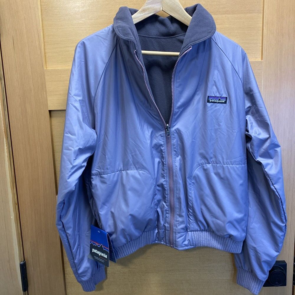 Patagonia Women's Jacket in Light Blue and Gray